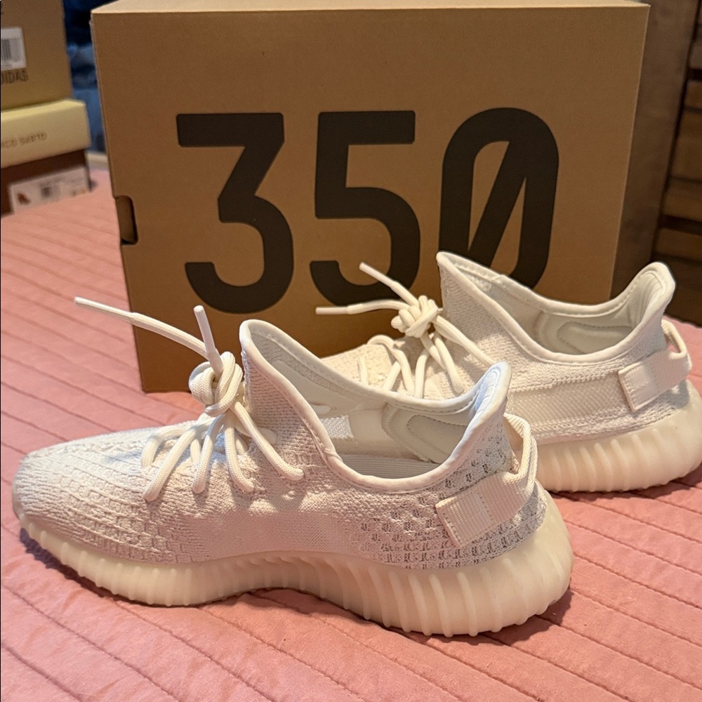 Yeezy Boost 350 White Sneakers